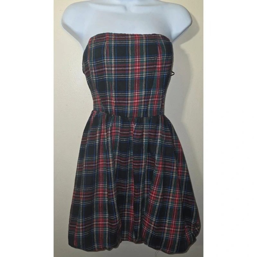 Day + Moon Strapless Plaid Bubble Hem Mini Dress Black Red Green Tartan Size M